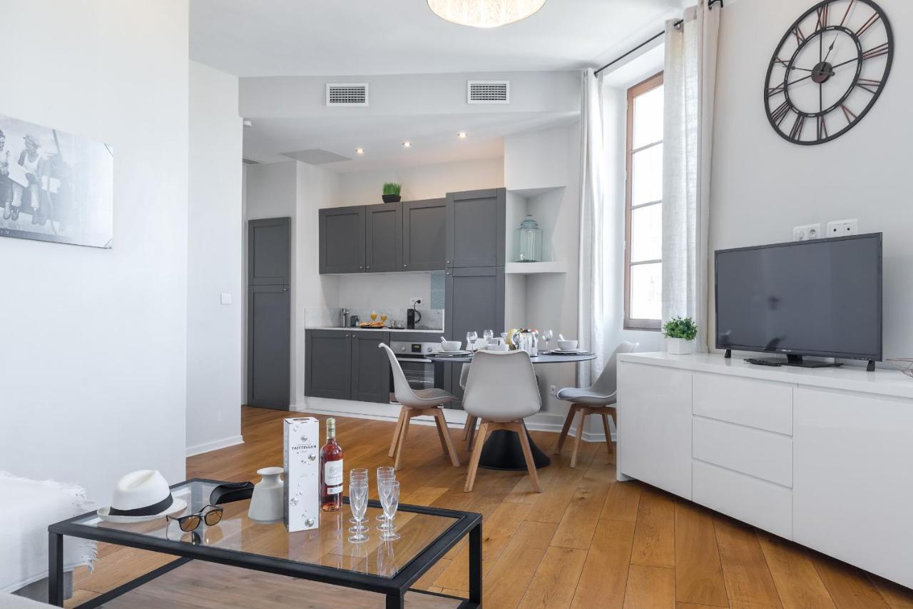 Appartamento Gorgeous 1 Bdr With Gardens View In The Old Town Nizza Esterno foto