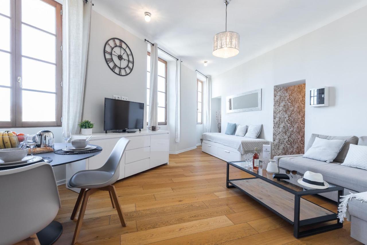 Appartamento Gorgeous 1 Bdr With Gardens View In The Old Town Nizza Esterno foto