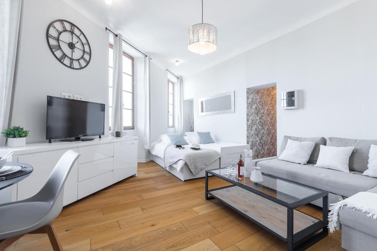 Appartamento Gorgeous 1 Bdr With Gardens View In The Old Town Nizza Esterno foto